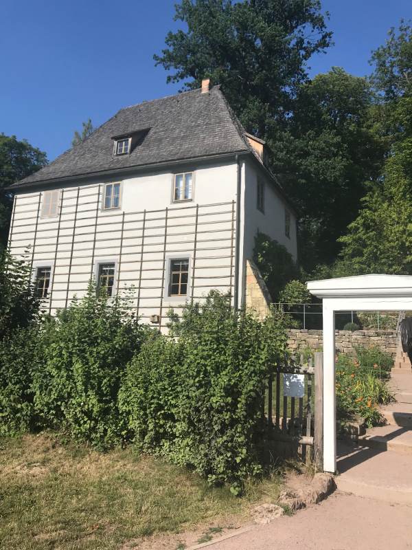 Goethes Gartenhaus im riesigen Park an der Ilm