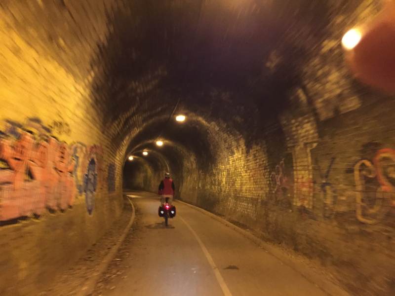 Der Tunnel ist ganz schön lang.