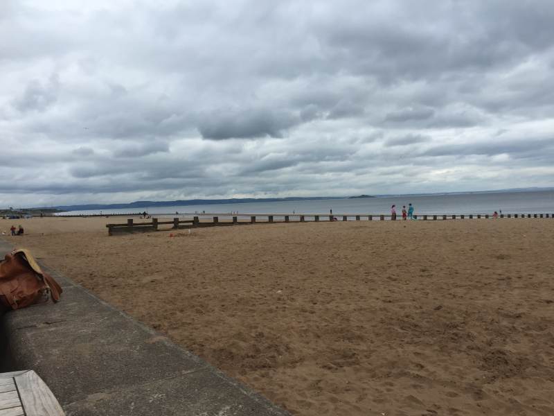 Einsamer Strand in Portobello