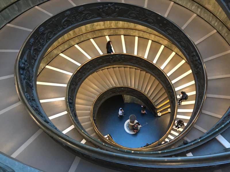Per Wendeltreppe zurück in die profane Welt