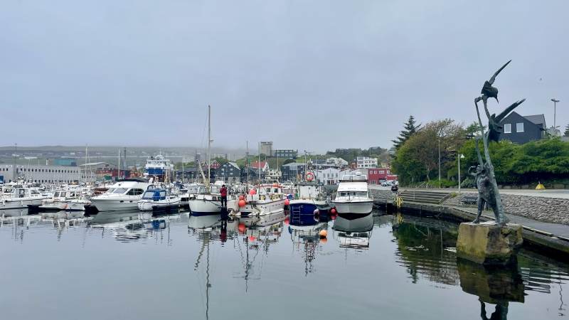 Hafen mit …