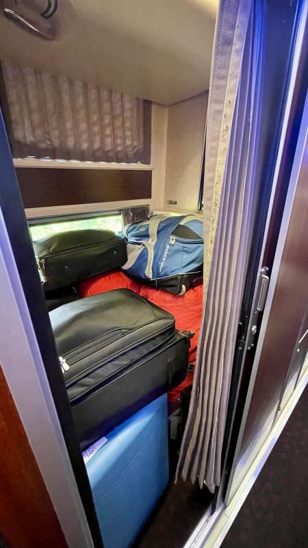 Blick ins provisorische Gepäckabteil